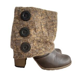 Muk Luks Chris Heeled Sweater Booties Women 8 Brown Round Toe Cozy